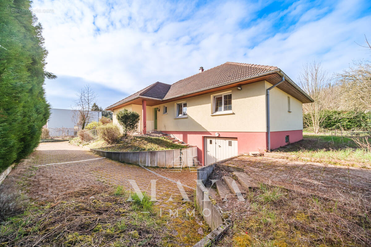Maison à SIERENTZ