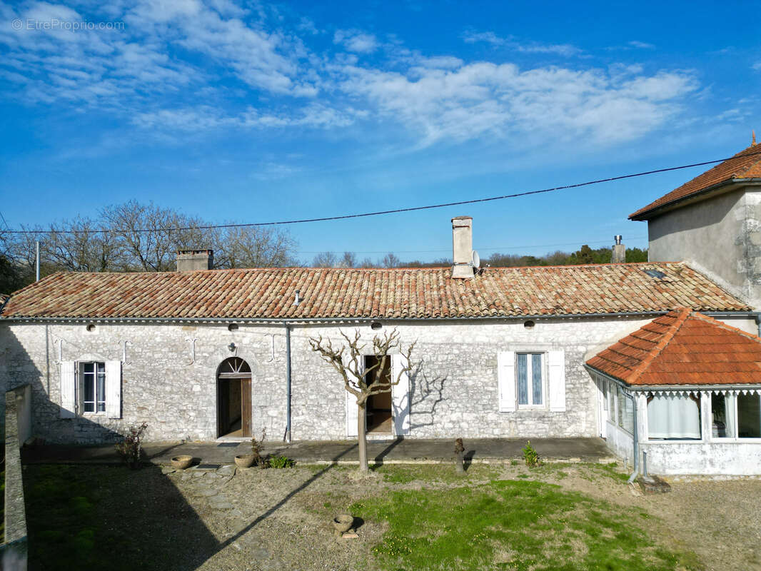 Maison à DURAS