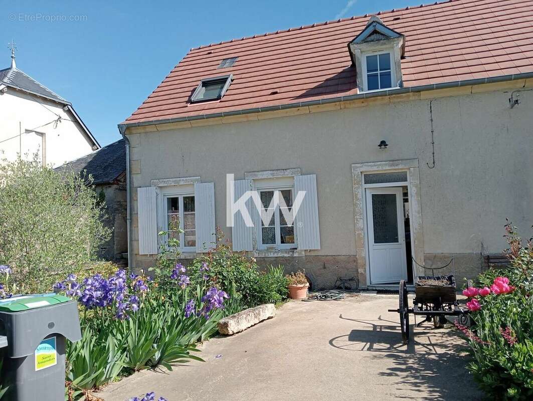 Maison à OUROUER-LES-BOURDELINS