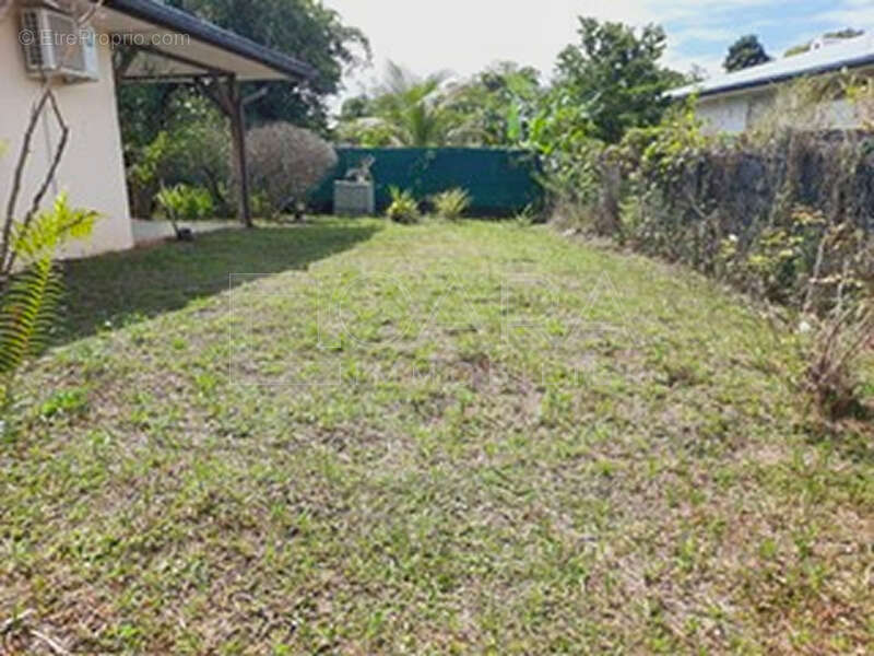 PHOTO-2025-08-05-16-04-00_lzn - Maison à MACOURIA