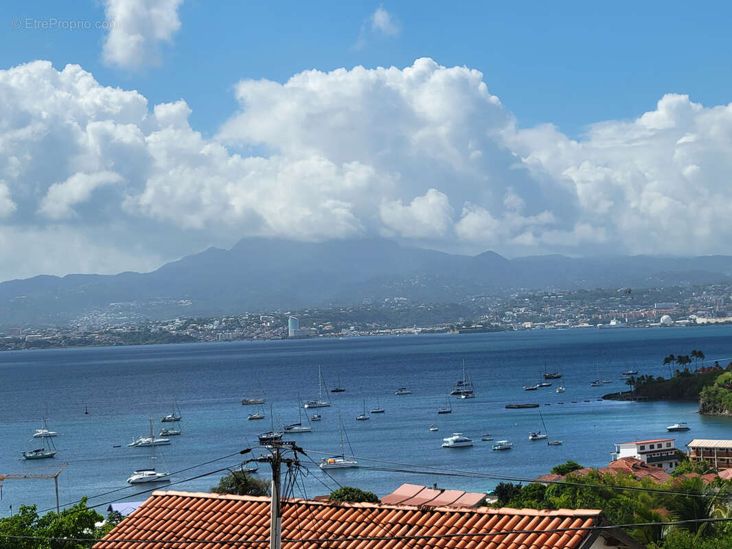 Appartement à LES TROIS-ILETS