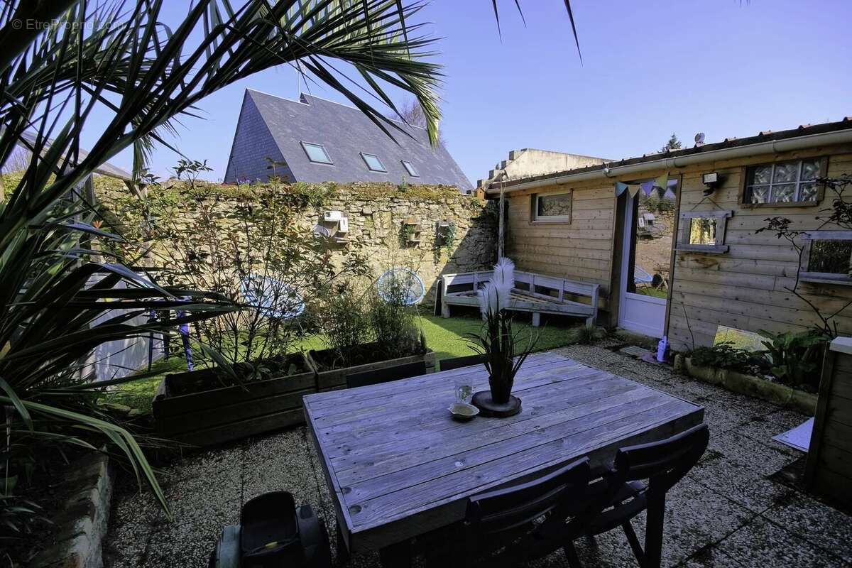 Maison à OUISTREHAM