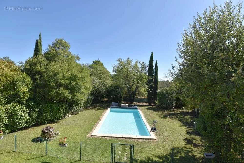 Maison à SAINT-PAUL-EN-FORET