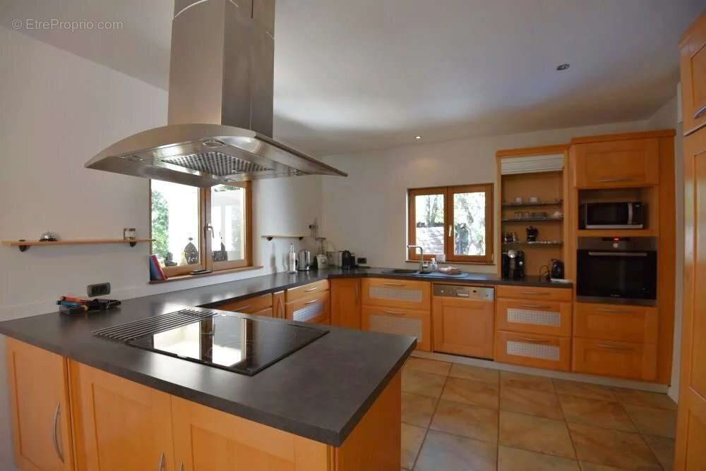 Maison à SAINT-PAUL-EN-FORET