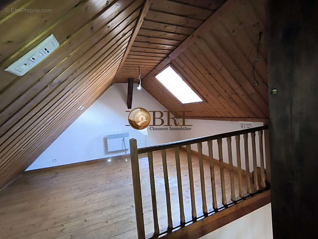 mezzanine - Appartement à VOIRON