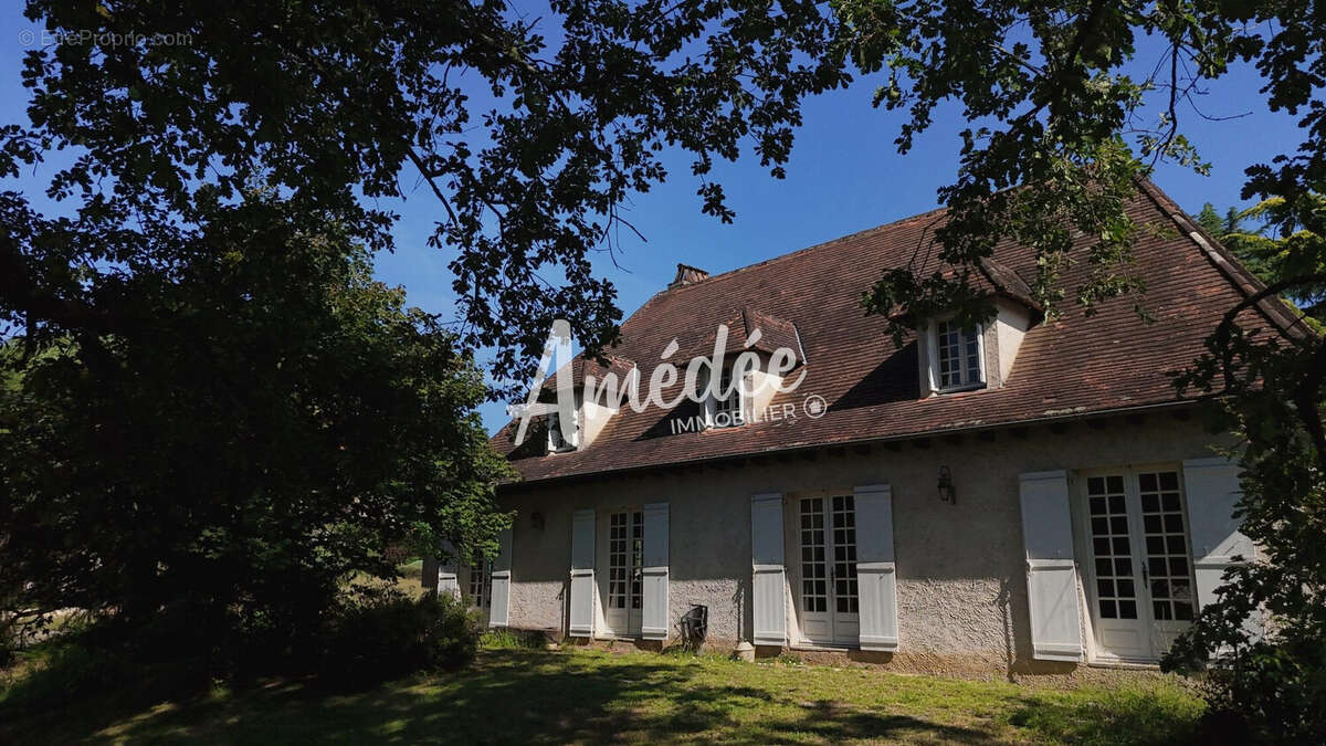 Maison à SAINT-MICHEL-LOUBEJOU