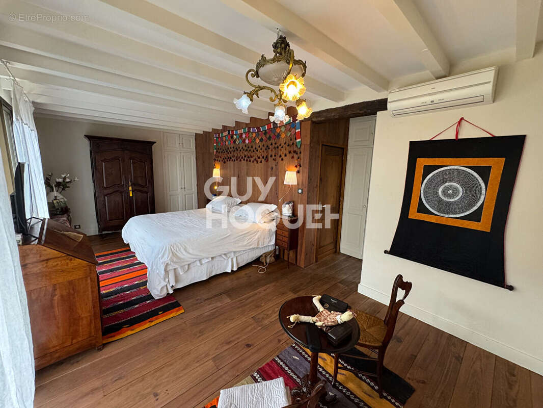 Maison à CASTELJALOUX