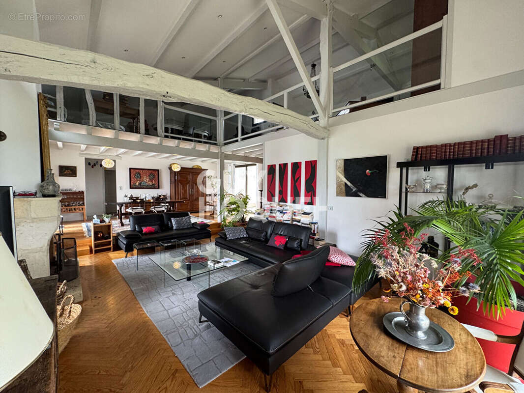 Maison à CASTELJALOUX