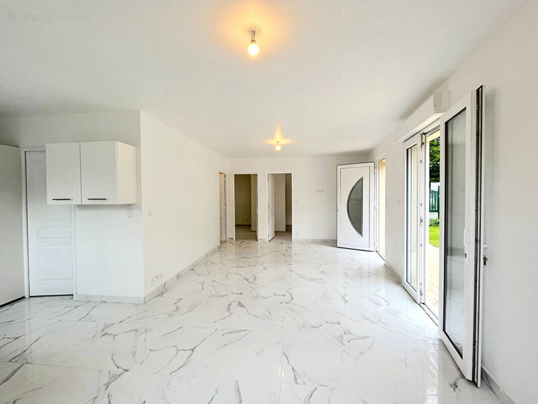 Maison à SAINT-ANDRE-DE-CUBZAC