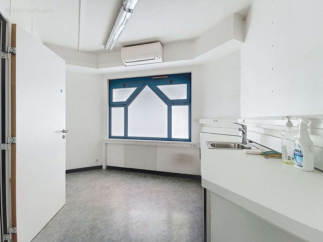 Commerce à THONON-LES-BAINS