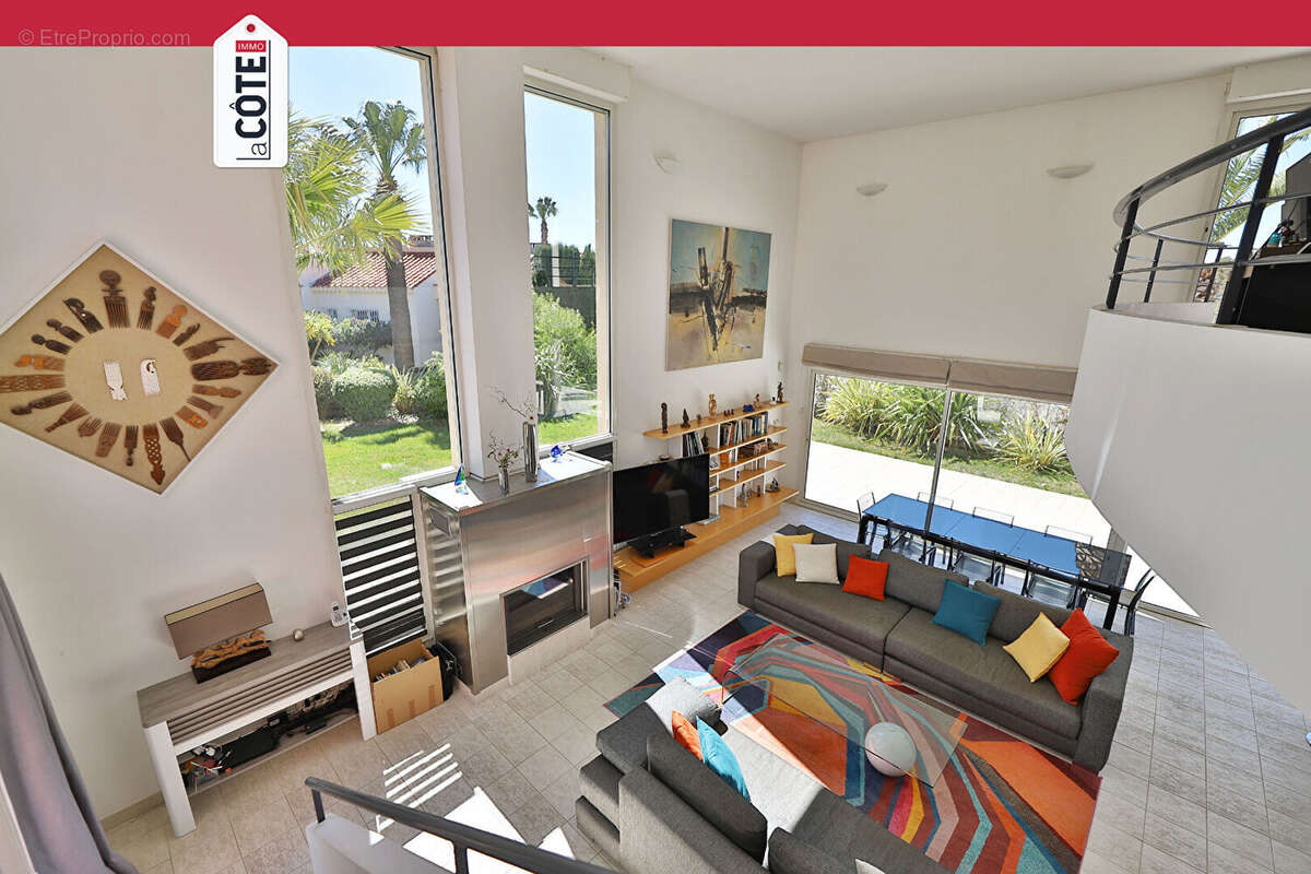 Maison à CARRY-LE-ROUET