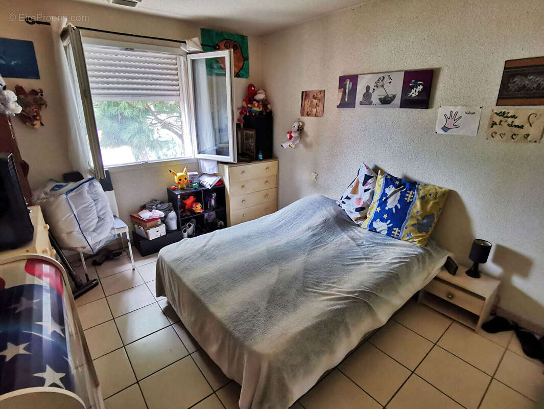 Appartement à SAINT-LAURENT-DE-LA-SALANQUE