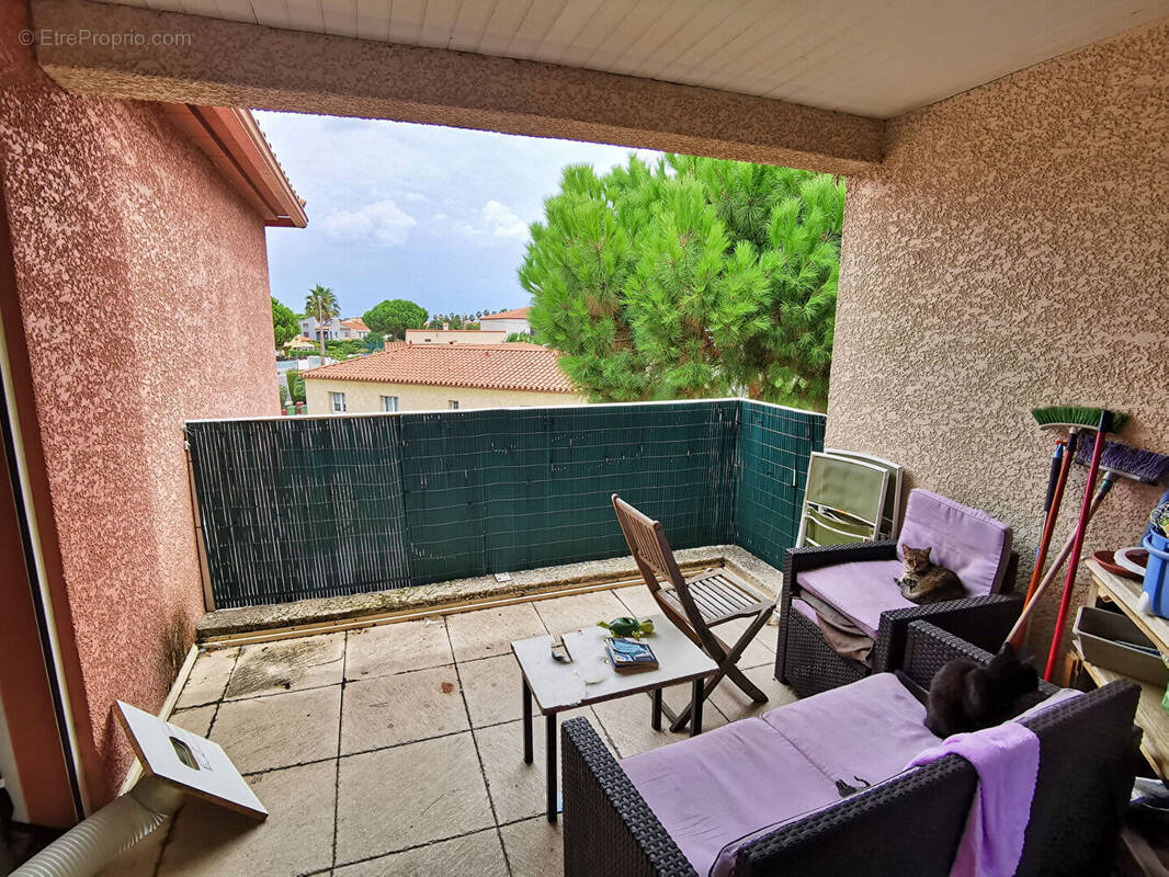 Appartement à SAINT-LAURENT-DE-LA-SALANQUE