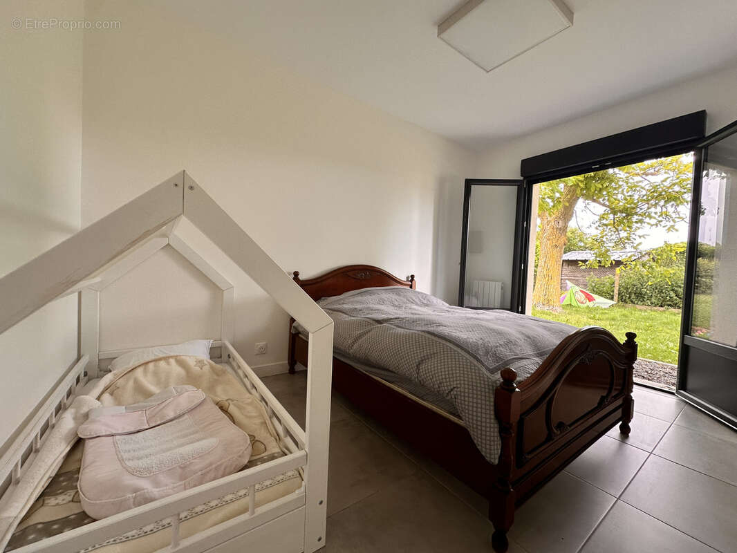 Maison à LA FORET-DU-PARC