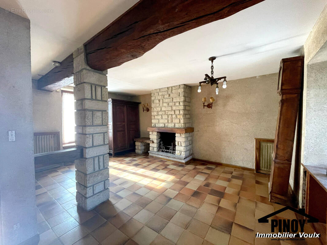 Maison à THOURY-FEROTTES