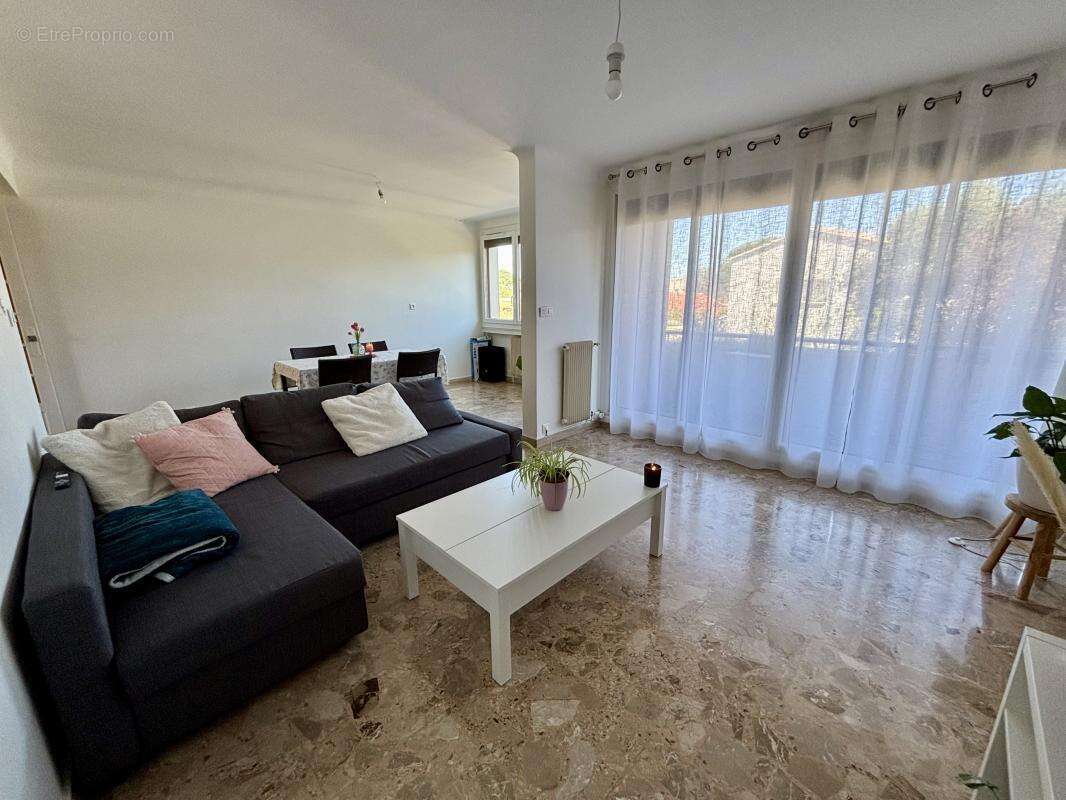 Appartement à MARIGNANE