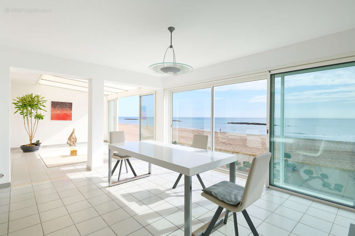 Maison à VALRAS-PLAGE