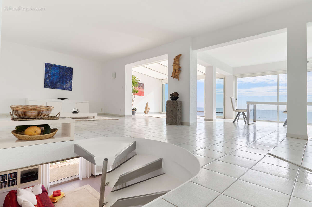 Maison à VALRAS-PLAGE