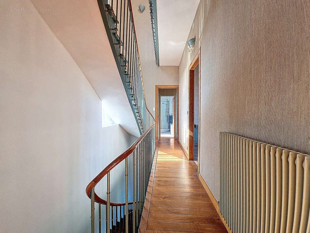 Maison à GRAND-COURONNE