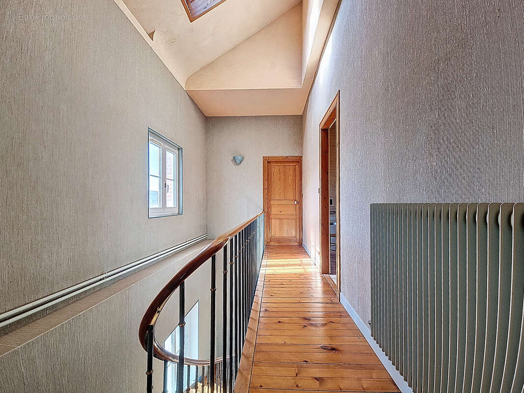 Maison à GRAND-COURONNE