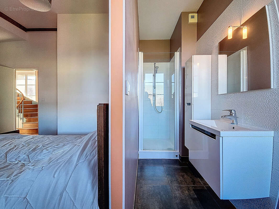 Maison à GRAND-COURONNE