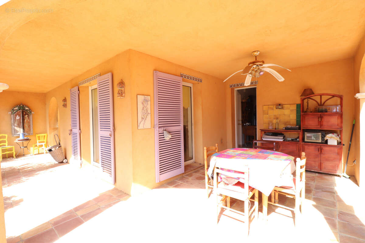 Maison à CAVALAIRE-SUR-MER