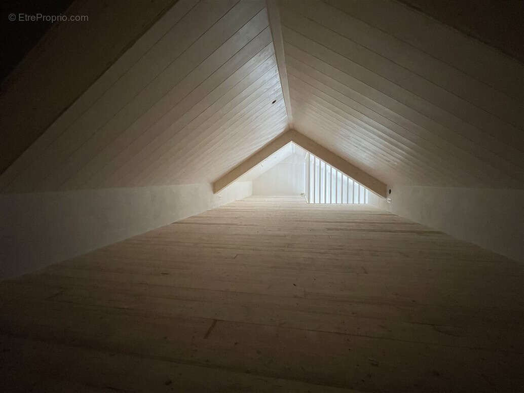 Maison à L&#039;EPINE