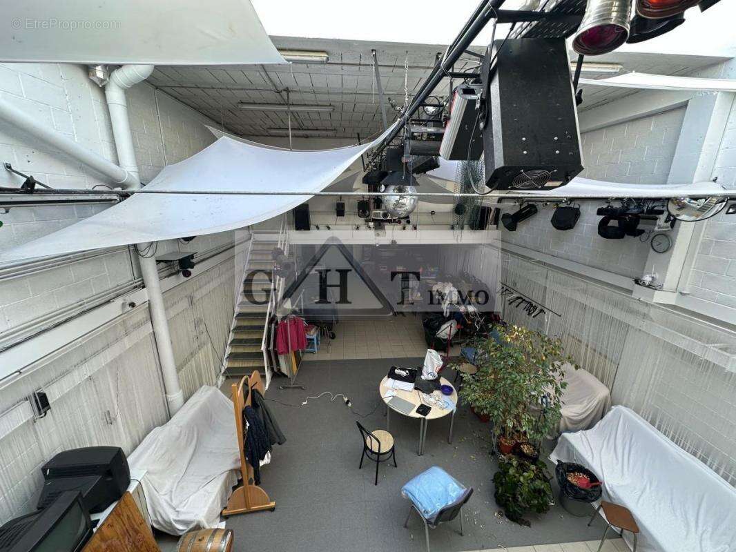 Commerce à BONDOUFLE