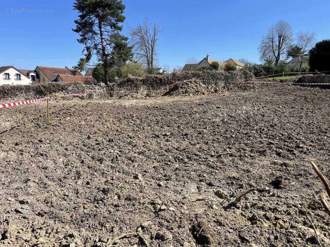 Terrain à ORGEVAL