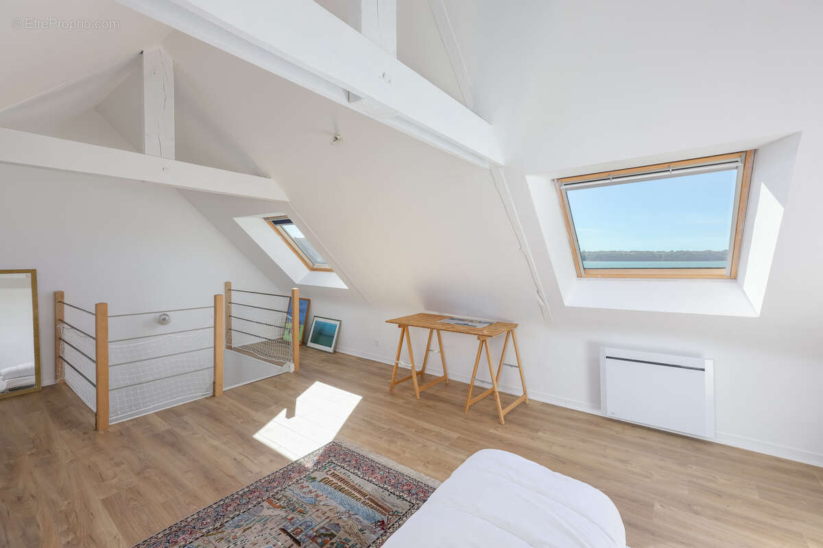 Maison à SAINT-JACUT-DE-LA-MER