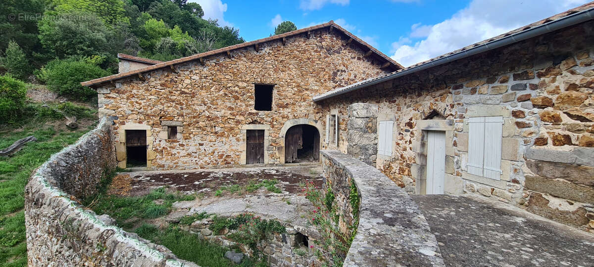 Maison à LALEVADE-D&#039;ARDECHE