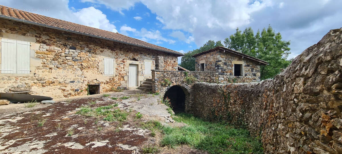 Maison à LALEVADE-D&#039;ARDECHE