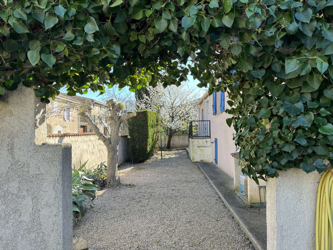 Maison à MONTBRUN-DES-CORBIERES