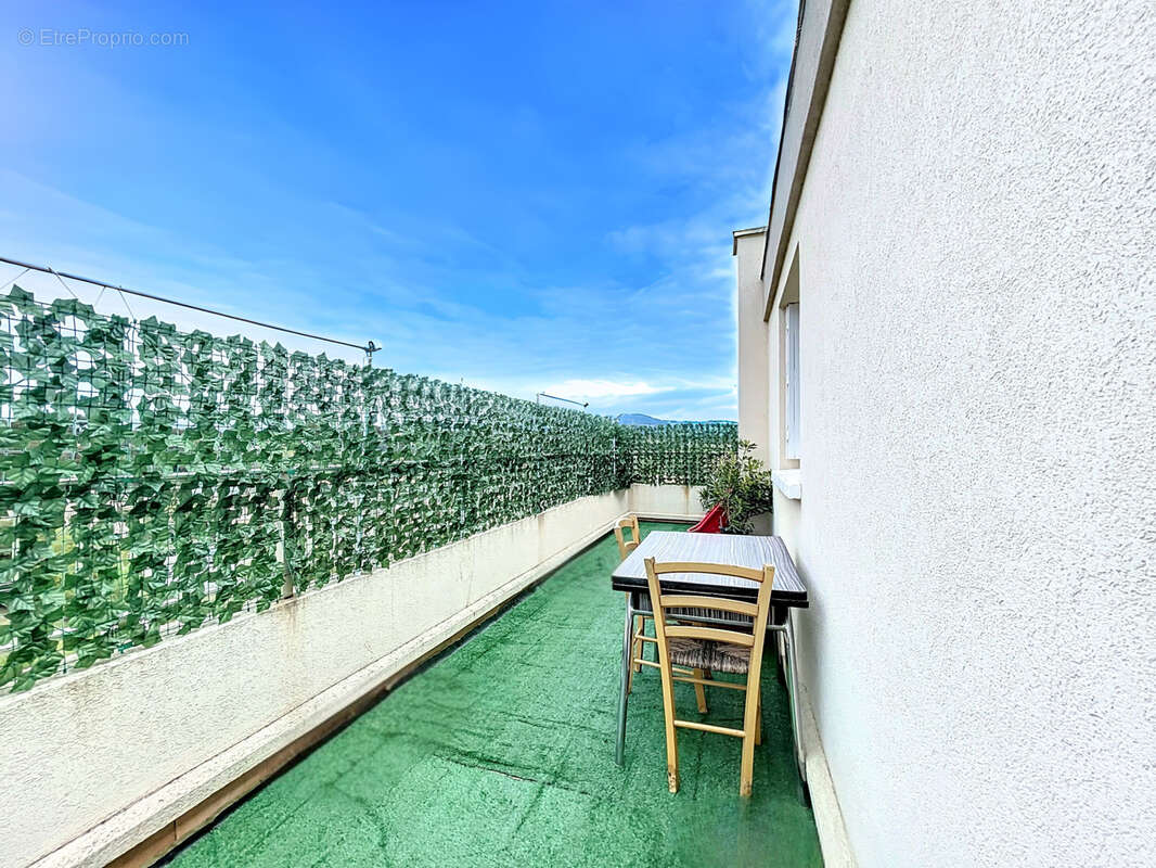 Appartement à SAINT-RAPHAEL