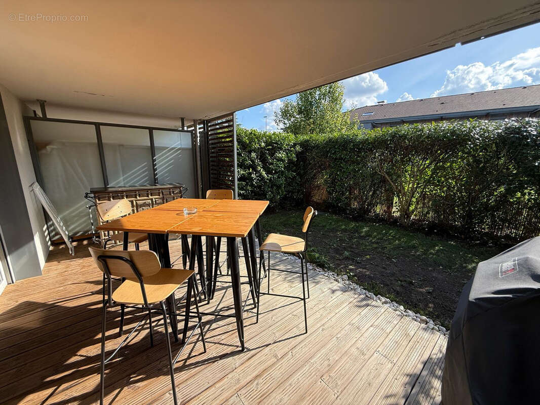 Appartement à CHENS-SUR-LEMAN