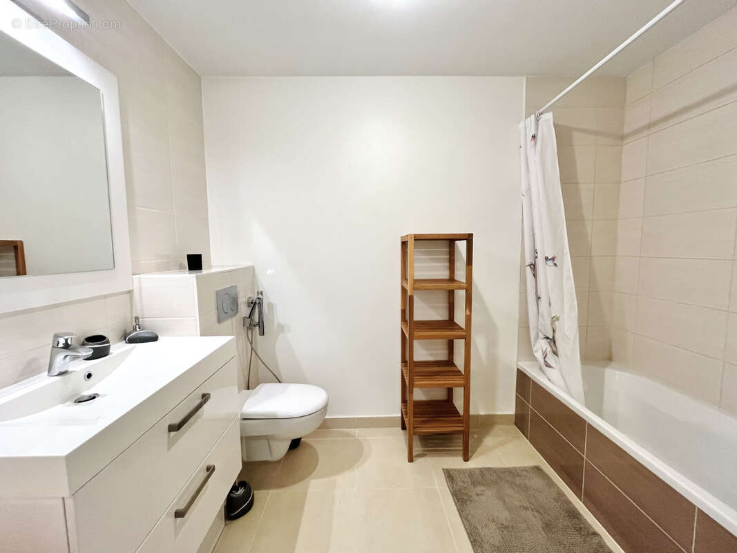 Appartement à CHENS-SUR-LEMAN