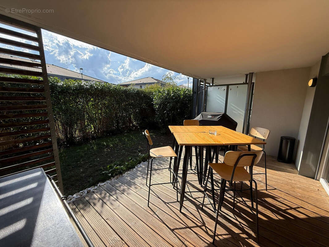 Appartement à CHENS-SUR-LEMAN