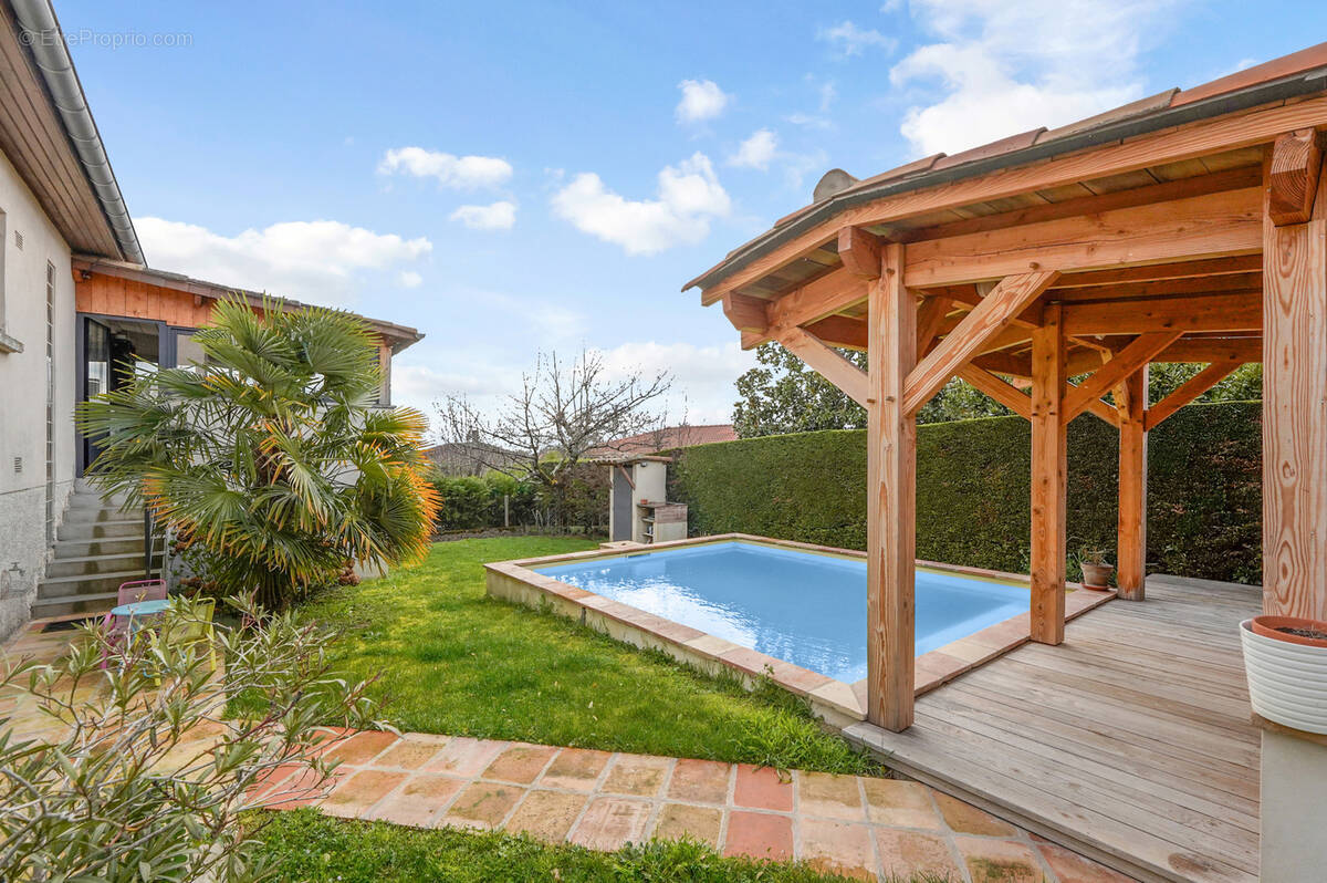 Maison à SAINT-JEAN