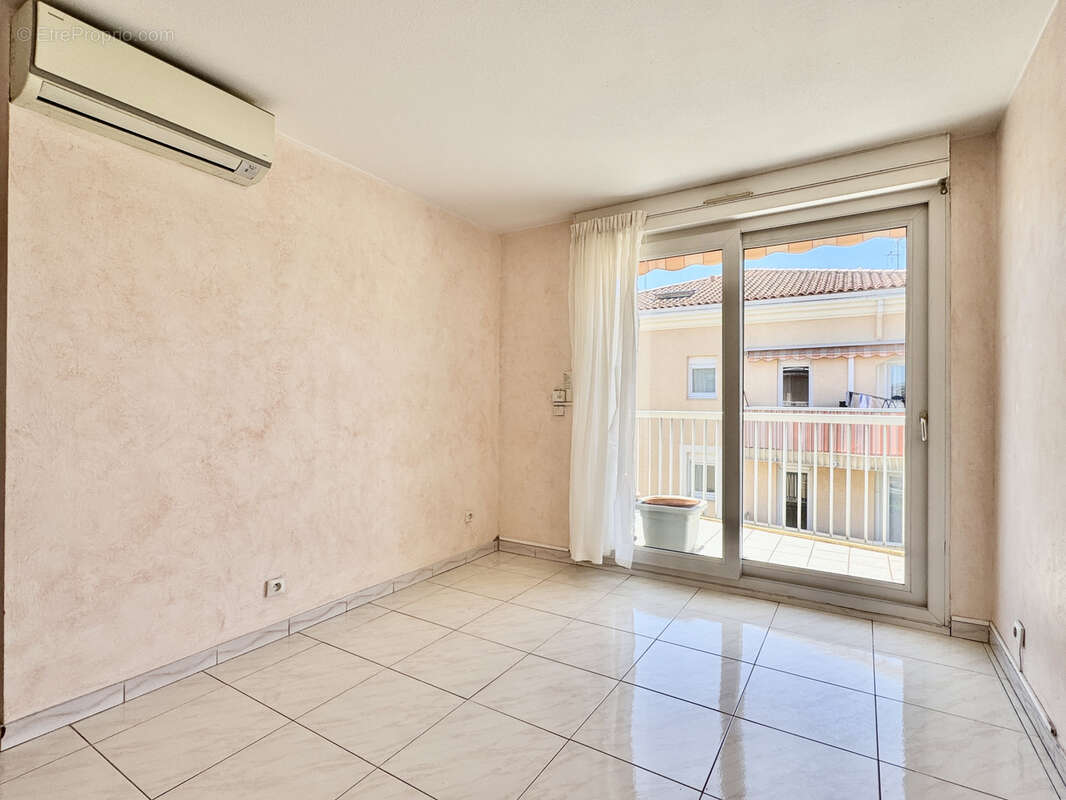 Appartement à FREJUS