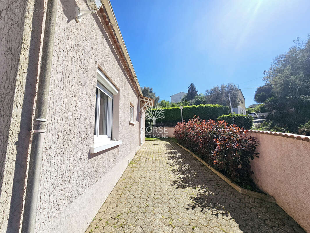 Maison à PRUNELLI-DI-FIUMORBO