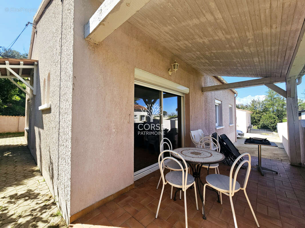 Maison à PRUNELLI-DI-FIUMORBO