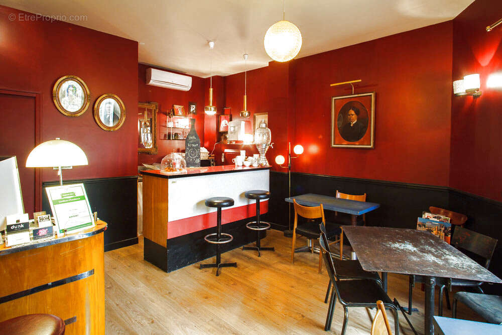 Appartement à MARSEILLE-1E