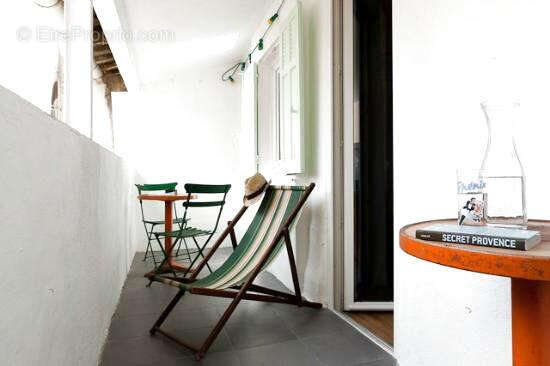 Appartement à MARSEILLE-1E