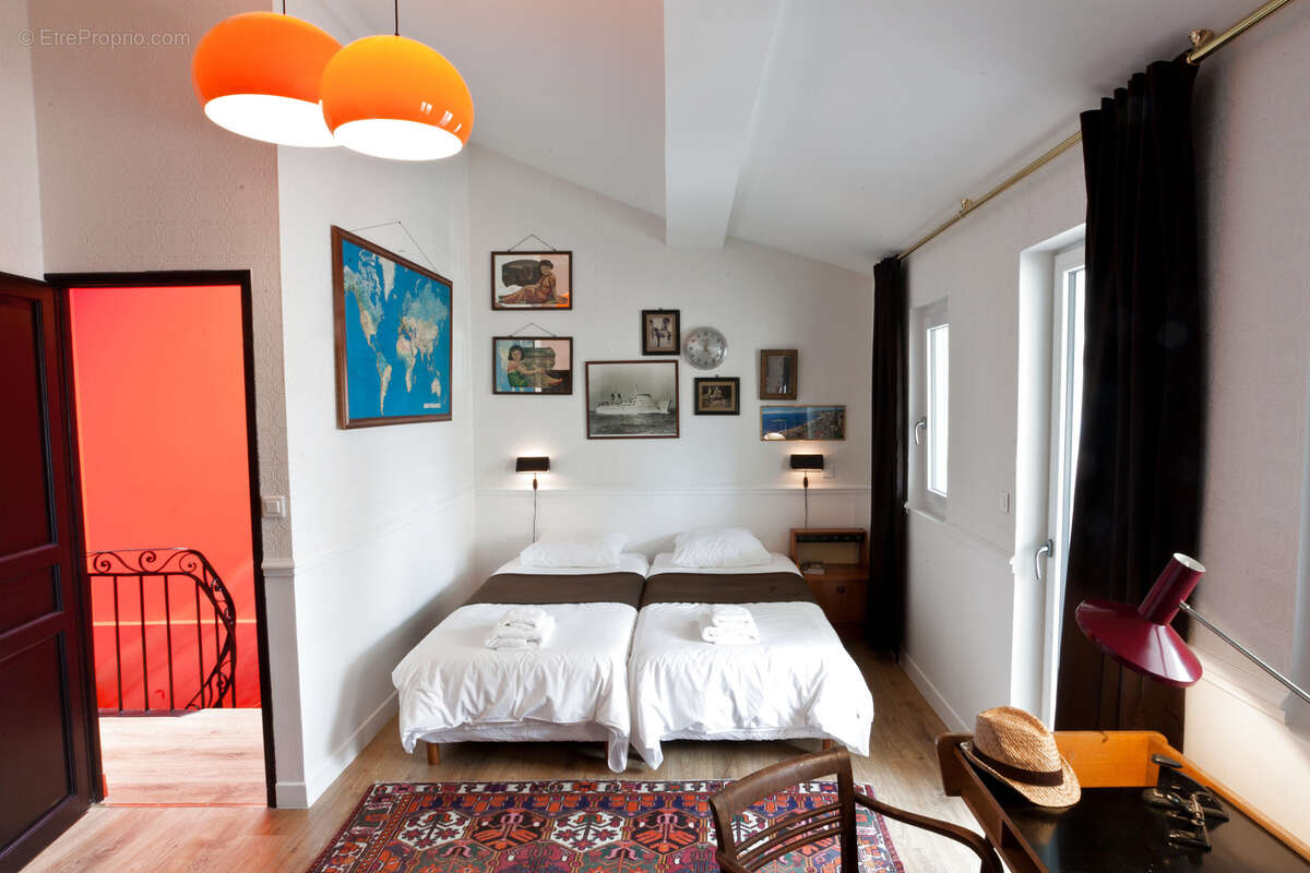 Appartement à MARSEILLE-1E