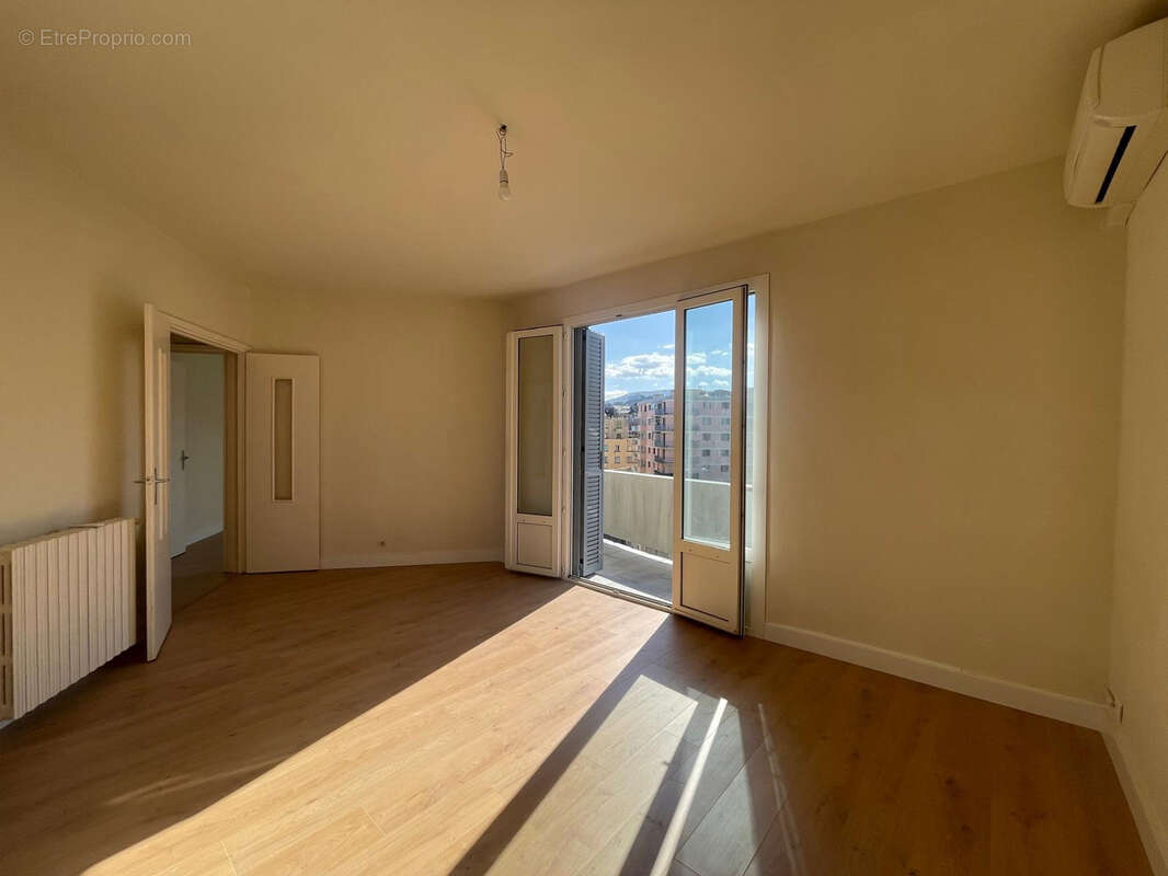 Appartement à SAN-MARTINO-DI-LOTA