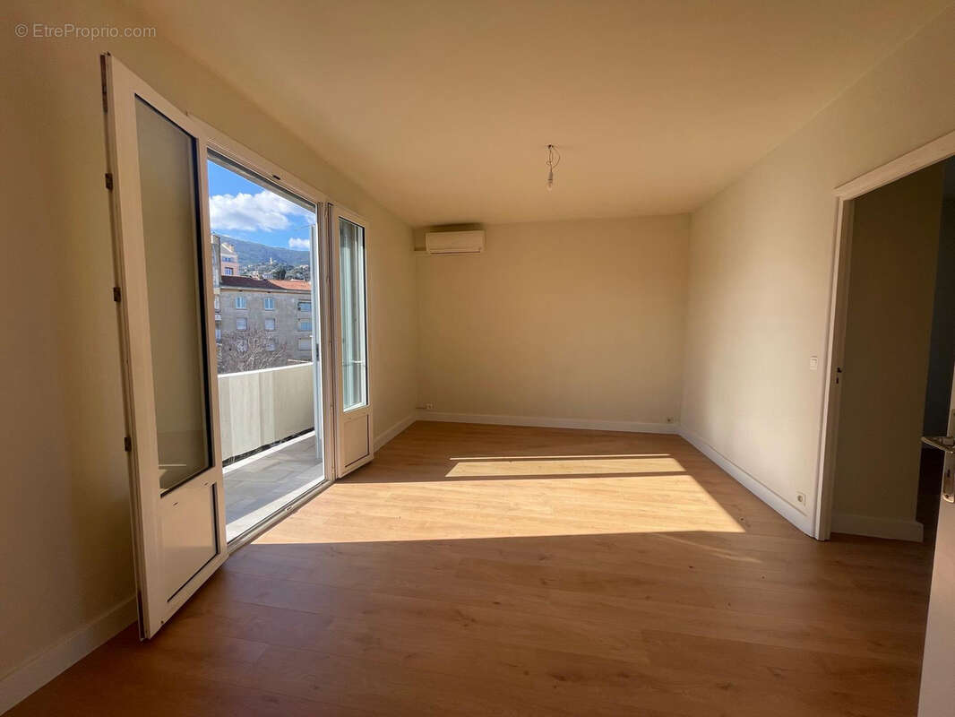 Appartement à SAN-MARTINO-DI-LOTA