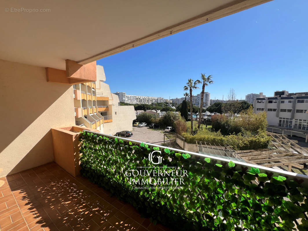 Appartement à CANDILLARGUES