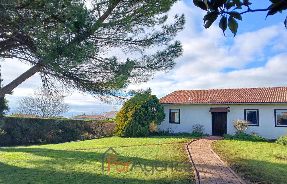 Maison à SAINT-PALAIS-SUR-MER