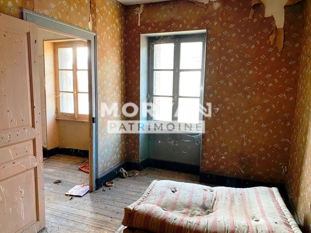 Maison à TAMNAY-EN-BAZOIS