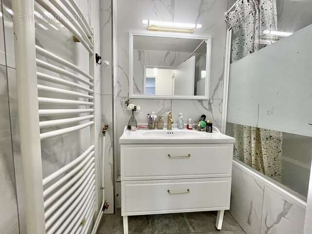 Appartement à MAISONS-ALFORT